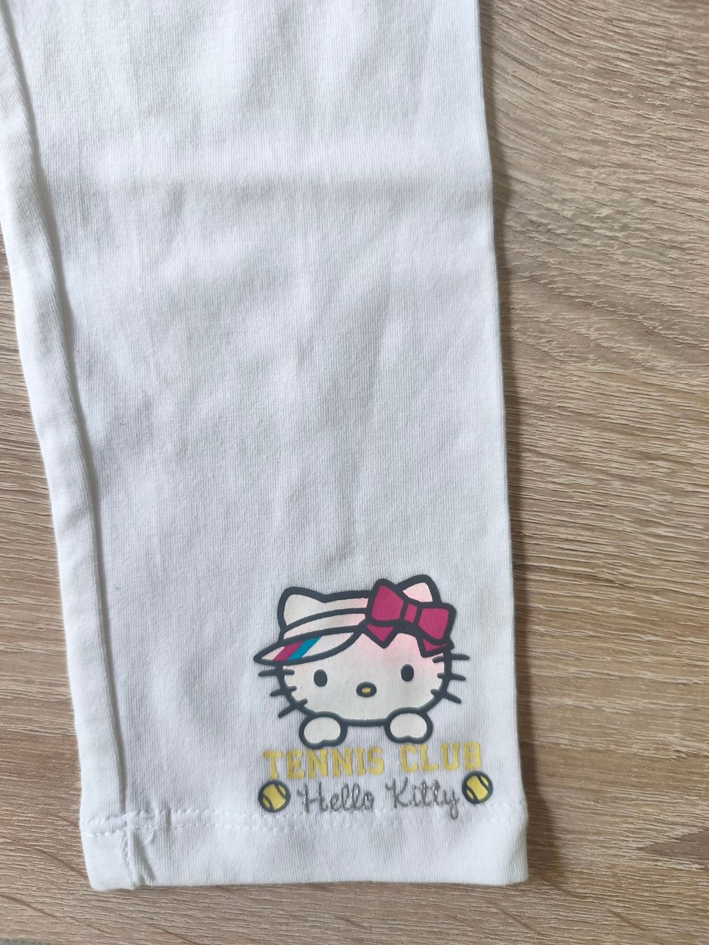 Completi: ENSEMBLE 3 PIECES HELLO KITTY – Nuovo (secondo la descrizione) da Mervelier venduto da ZORHA 3