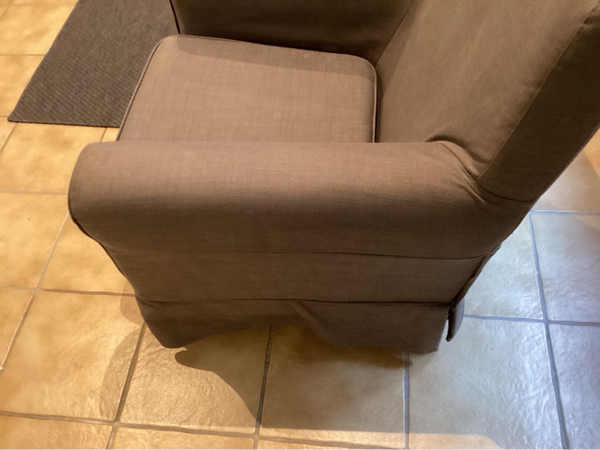 Poltrone: Fauteuil IKEA – Usato da Lussy-sur-Morges venduto da vel_rm7p 3