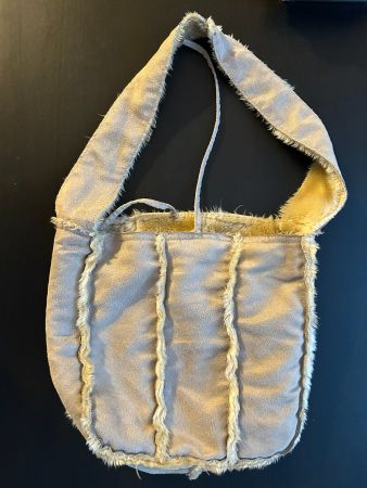 Süsse und spezielle Tasche aus Faux-Fur!