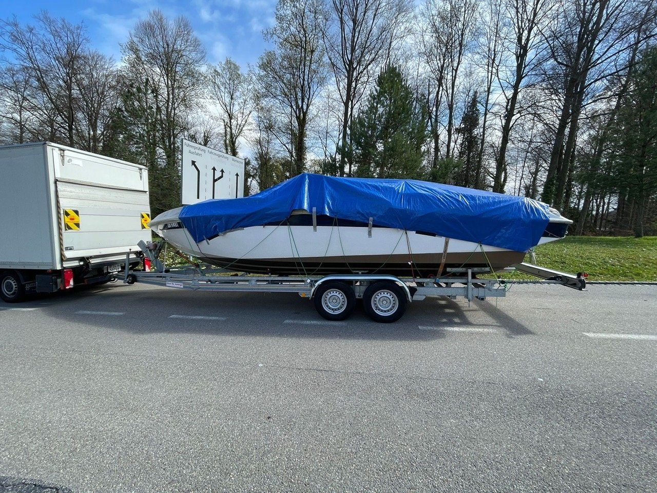Chris Craft Barche: CHRIS CRAFT LIMMITED 245 – Usato da Avenches venduto da BOOTTRANSPORTE 3
