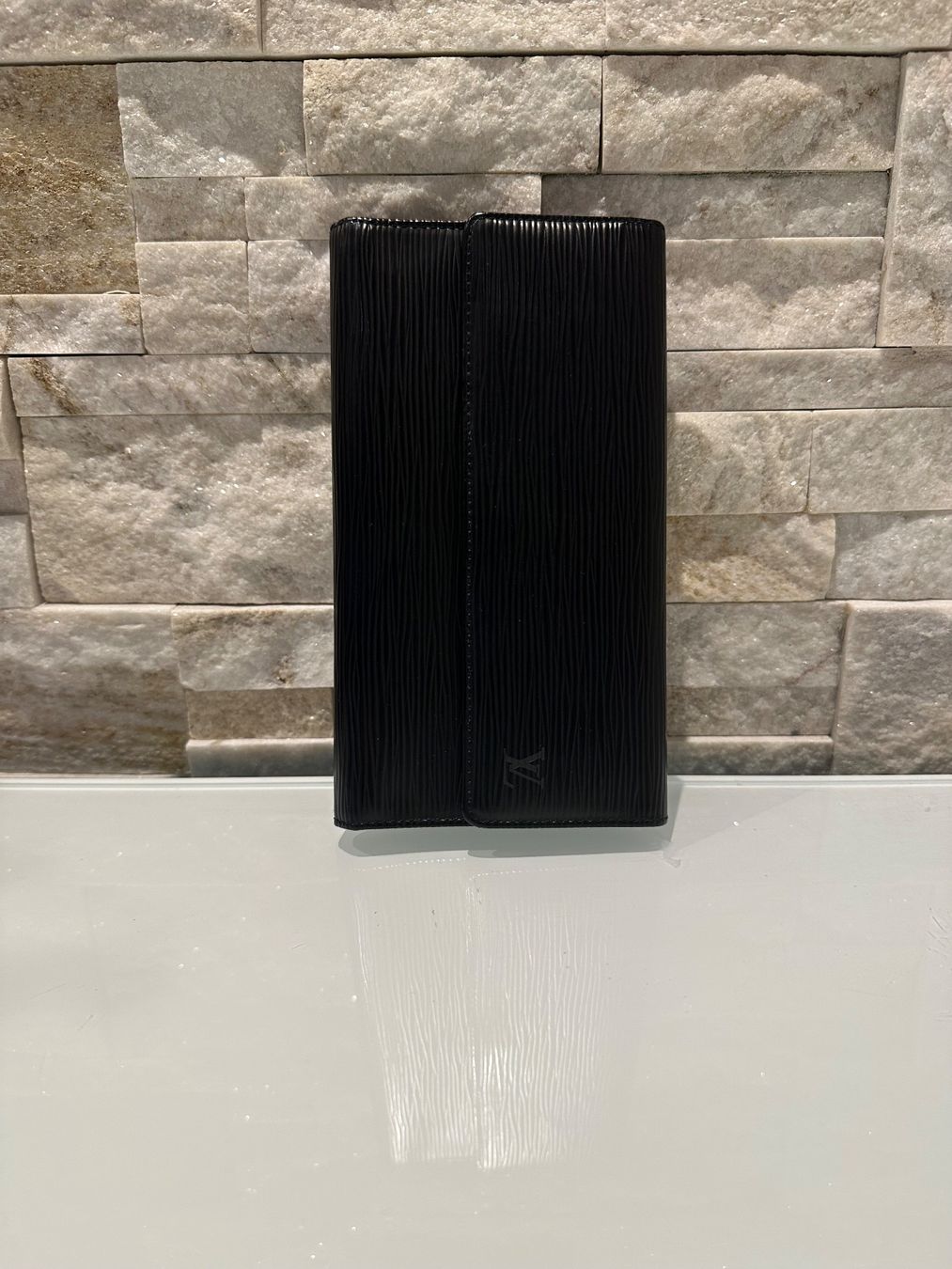 Louis Vuitton Portamonete: Louis Vuitton Long Wallet Epi - Nr. 703 – Usato da Hittnau venduto da LuxAndMore 1