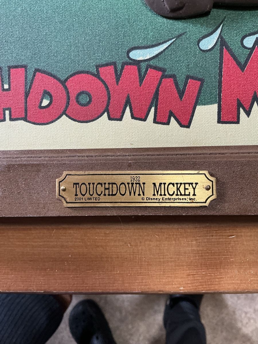 Disney Carte collezionabili: In Touchdown Mickey – Usato da Basel venduto da S.Wehrli72 3