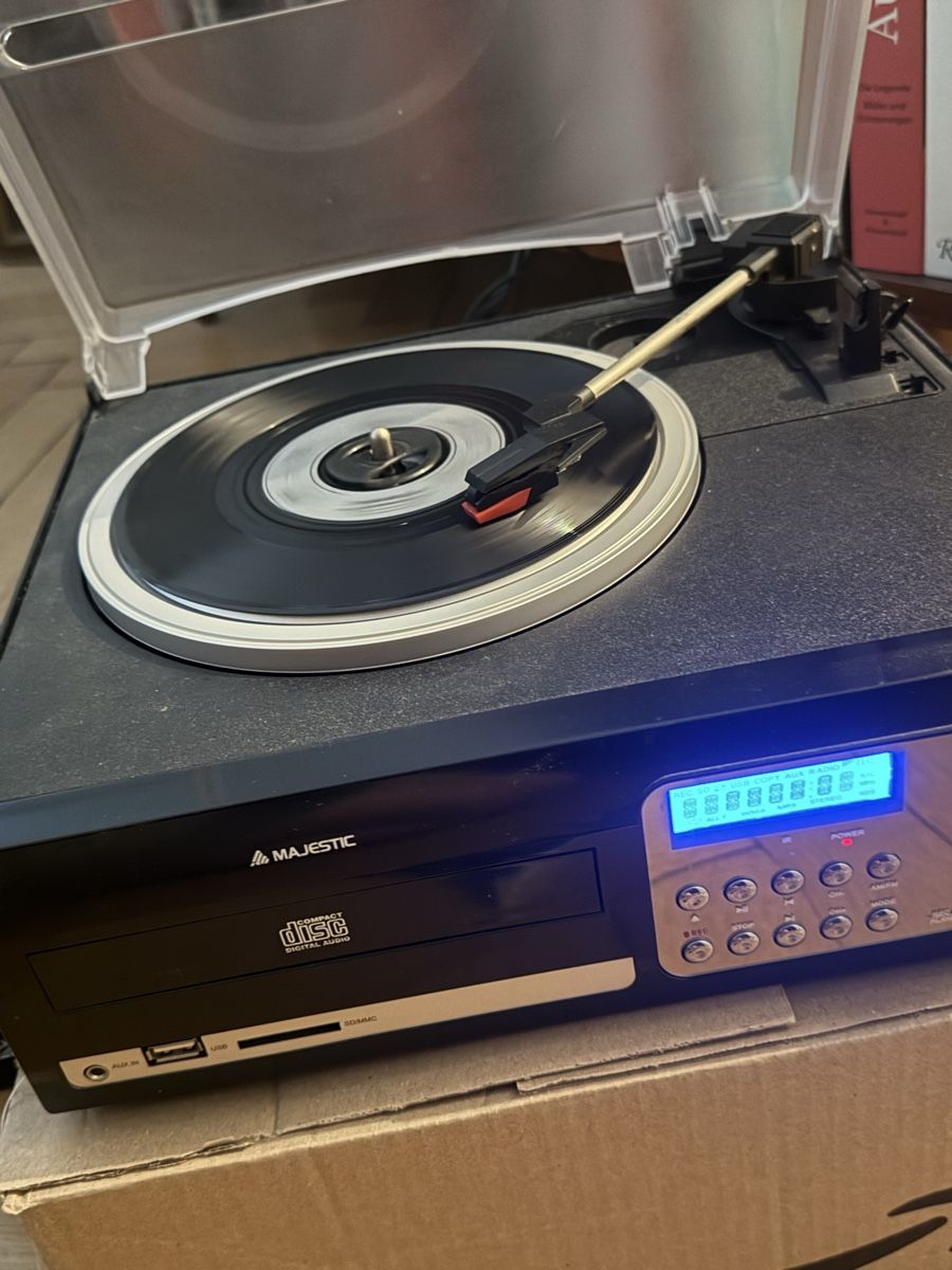 Sistemi audio & multimediali: Majestic TT-38NCD Multimediaplayer Phono - CD - USB - SD – Difettoso da Basel venduto da zukk_ 2