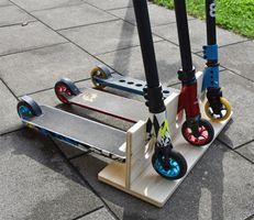 Ständer für Trottinett / Scooter / Kickboard