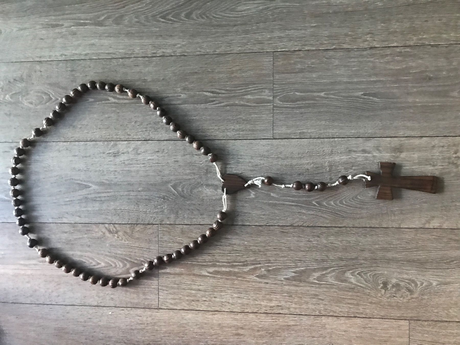 Altri gioielli: Grand chapelet en bois – Usato da Grimisuat venduto da eliseba88 3
