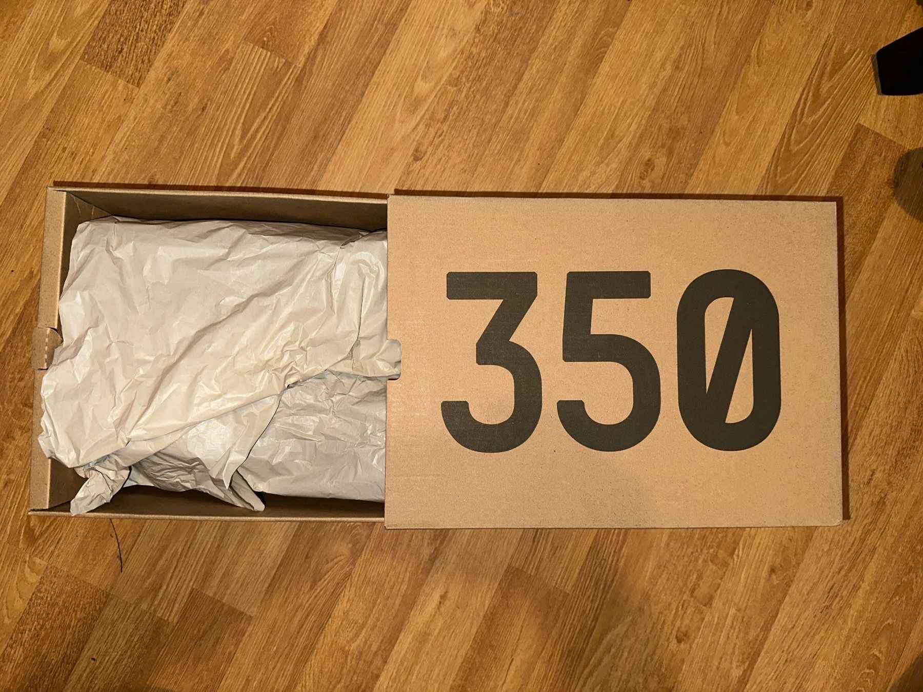 Adidas Scarpe da uomo: Yeezy boost 350 V2 Beluga – Nuovo e nell'imballaggio originale da st prex venduto da Just14 5