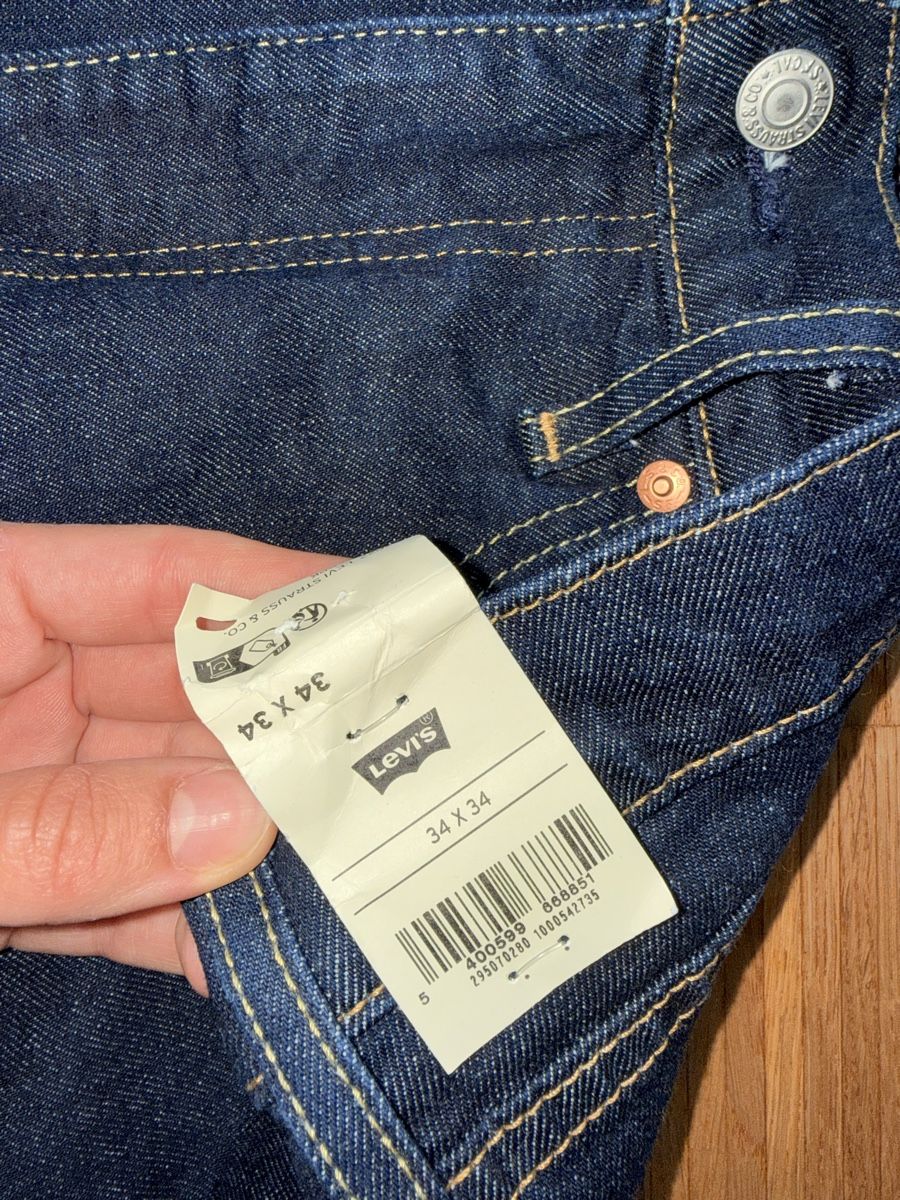 Levi's Jeans: Levi’s 501 Jeans, Größe 34x34, neu. – Nuovo e nell'imballaggio originale da Emmenbrücke venduto da bou_2j86 3