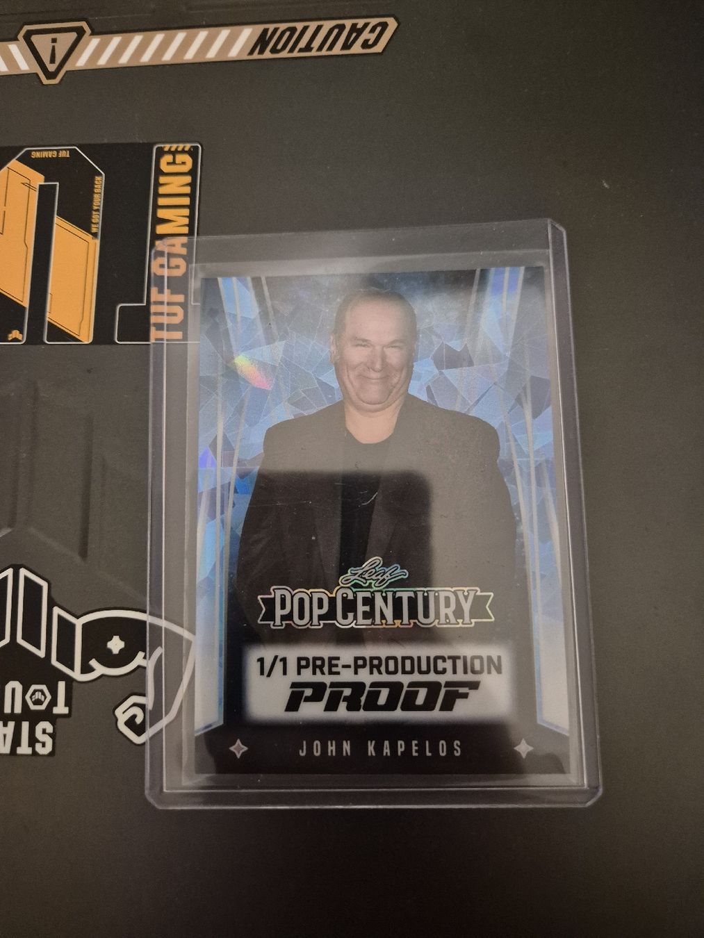 Carte collezionabili: John Kapelos 1/1 pre production PROOF – Nuovo (secondo la descrizione) da Wetzikon ZH venduto da jas_c5d8