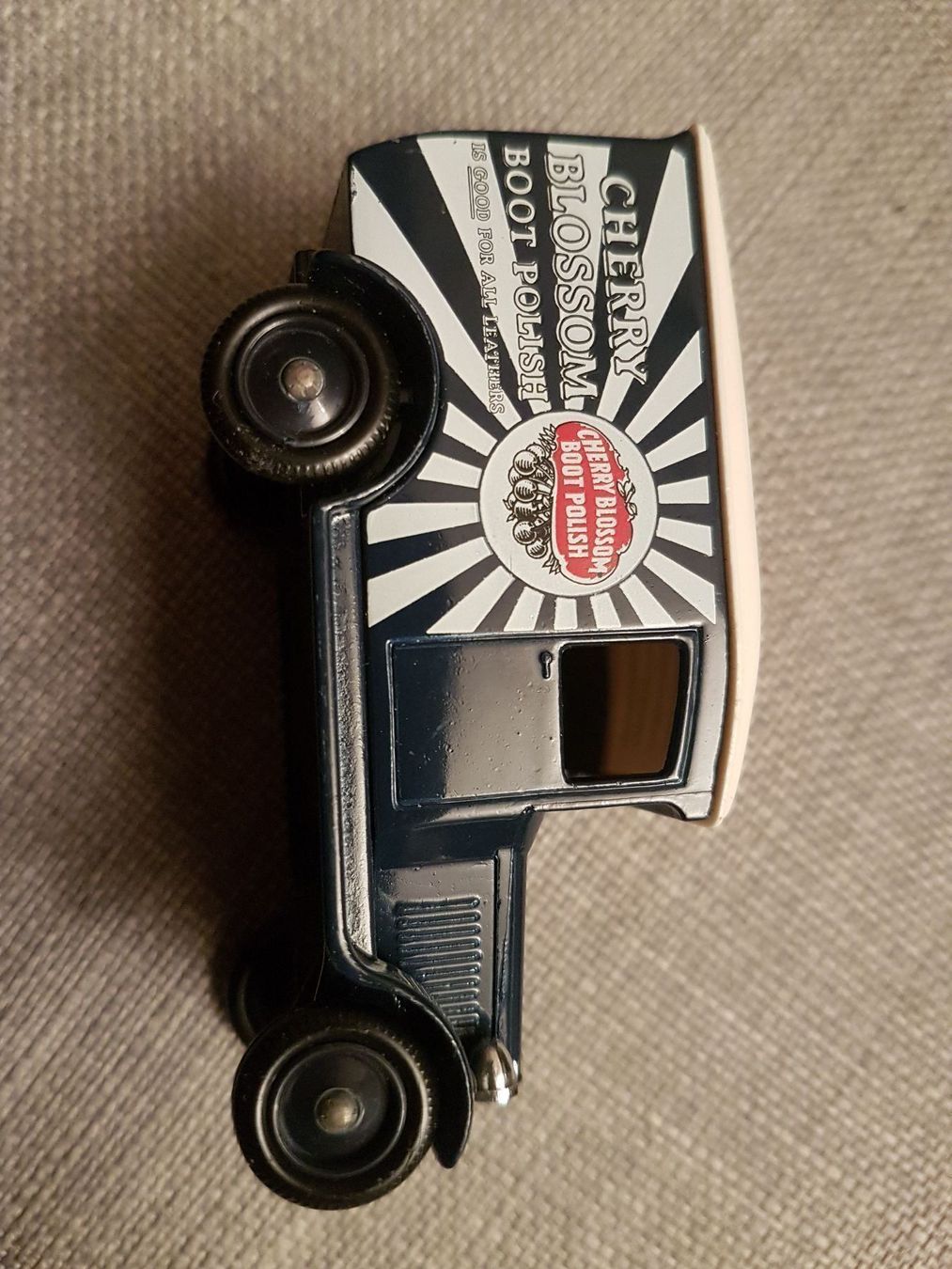 Modellini d'auto: 2 x Lieferwagen 'Days gone' – Usato da Oberengstringen venduto da Sheera7 5