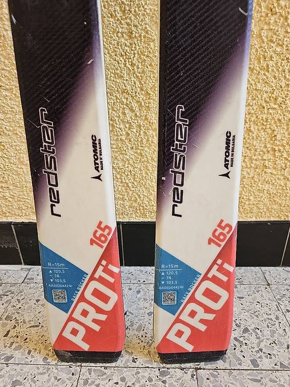 Sci: Paire Atomic Redster ProTi 165 cm  sans fixations – Usato da Monthey venduto da darkmine 1