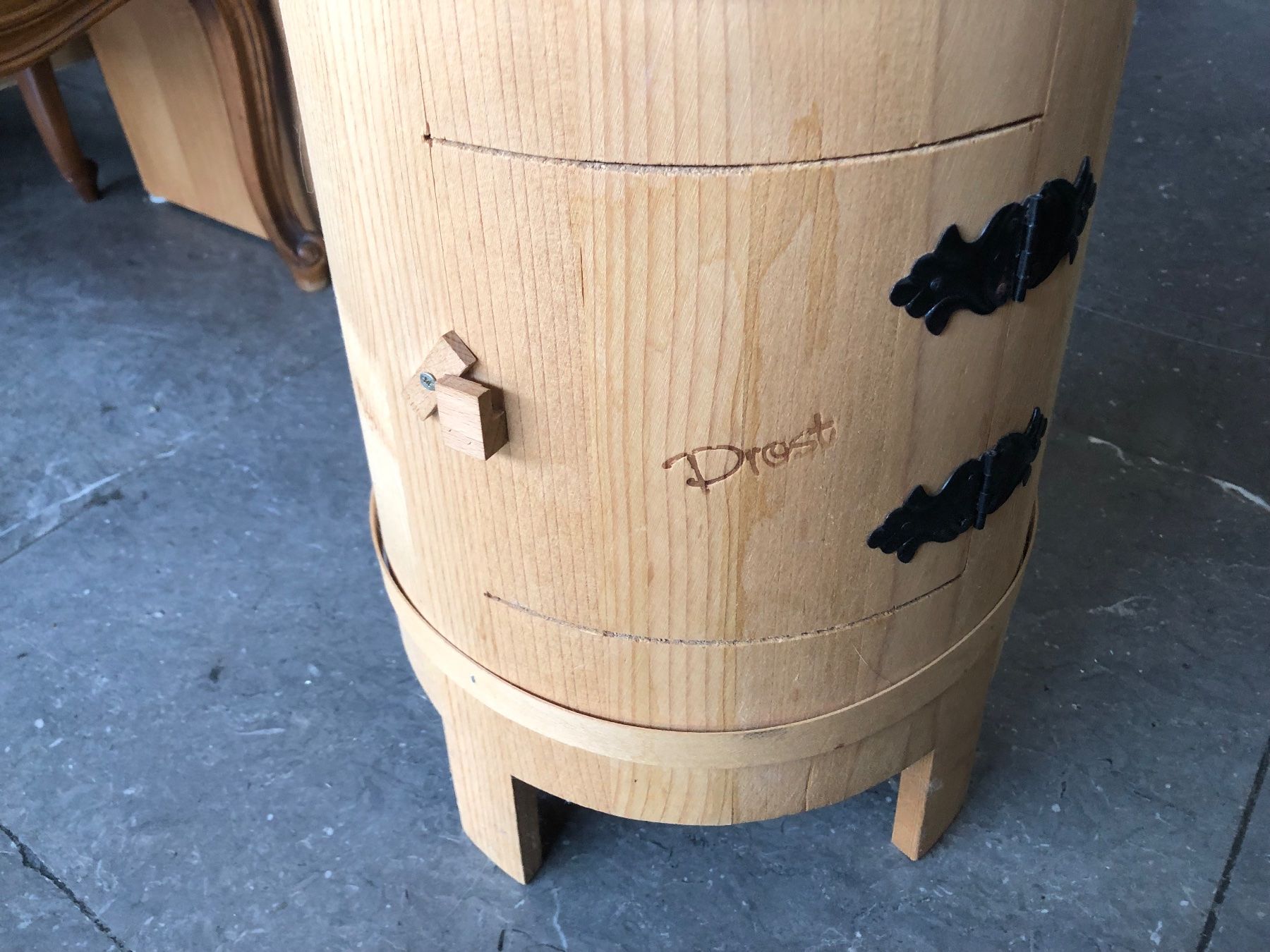 Hocker: Hocker mit kl. Bar – Gebraucht aus Rothrist von bambus18 3