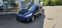 Peugeot 207. 1.4 bensin. B5a, Fahrbar einwandfrei 