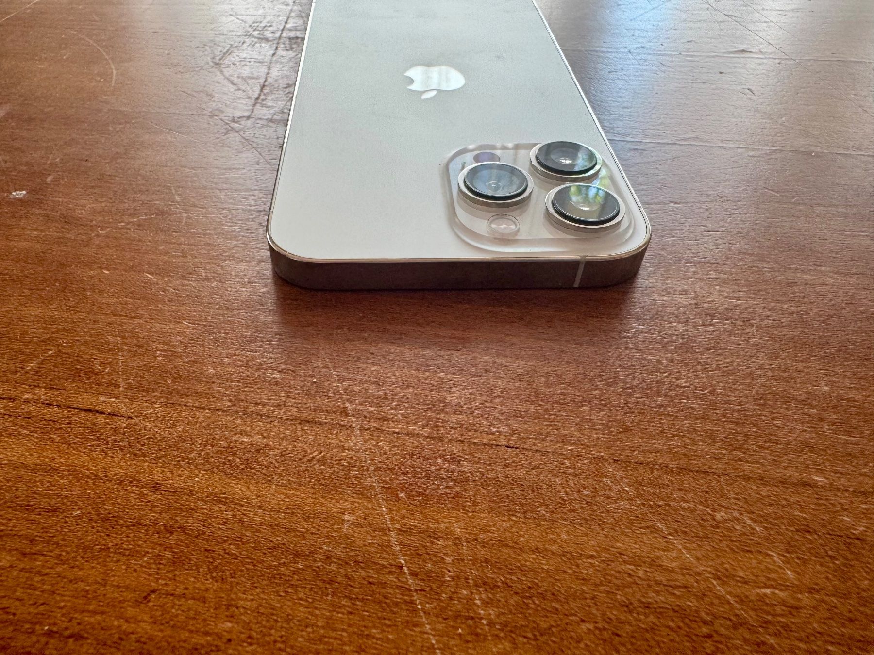Apple Portables: iPhone 13 Pro Max weiss 128 GB – D'occasion à Zollikon par Zollikon 4