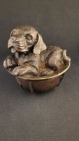 Schwere Bronze-Figur HUND IM TOPF