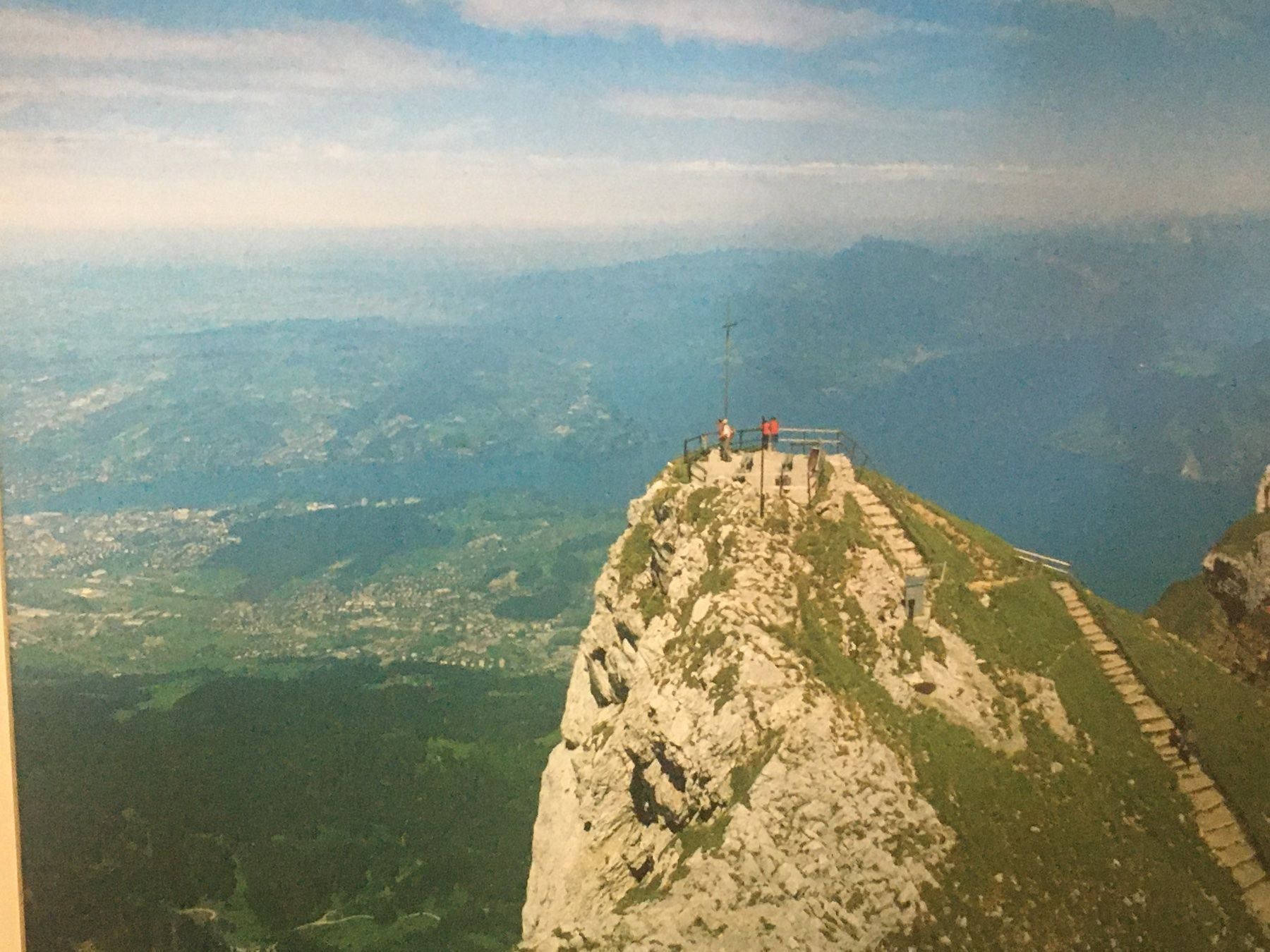 Foto & Immagini: Gerahmtes Luftbild vom Pilatus – Usato da Kriens venduto da Clevero 2