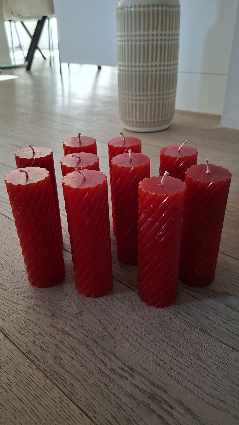 Bougies: Kerzen – Neuf avec emballage d'origine à Näfels par sizpor 1