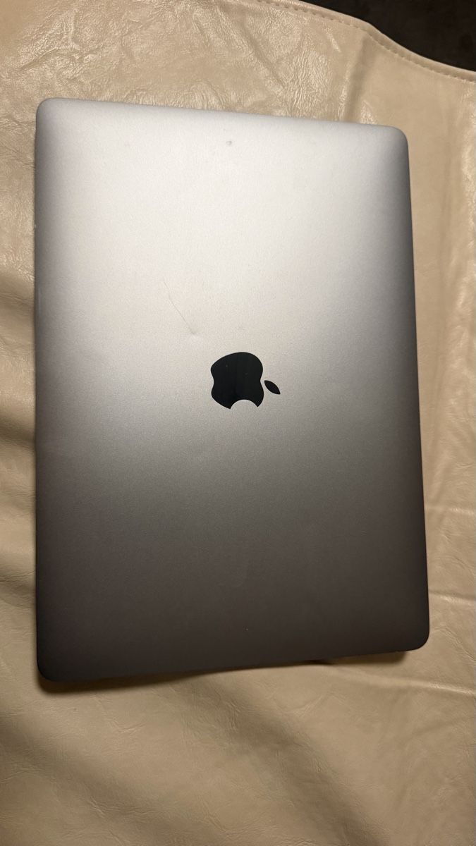 Apple Notebooks: Macbook Air 13-inch – Gebraucht aus Luzern von LLamija 3