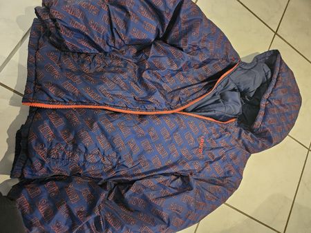 Winterjacke von Levis zum wenden