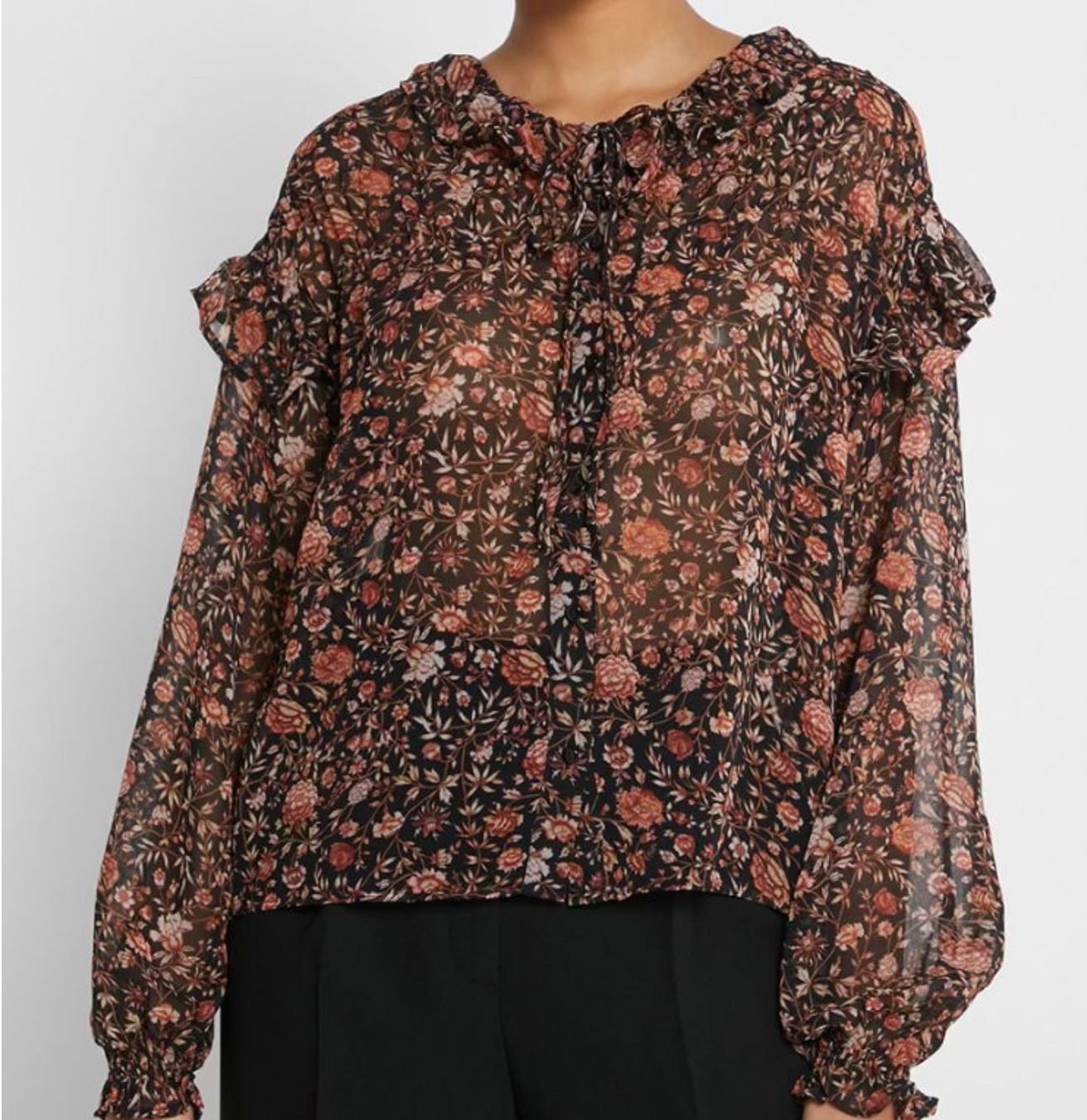 Mango Chemisiers: BLOUSE À FLEURS MANGO – D'occasion à Fribourg par hap_25hw