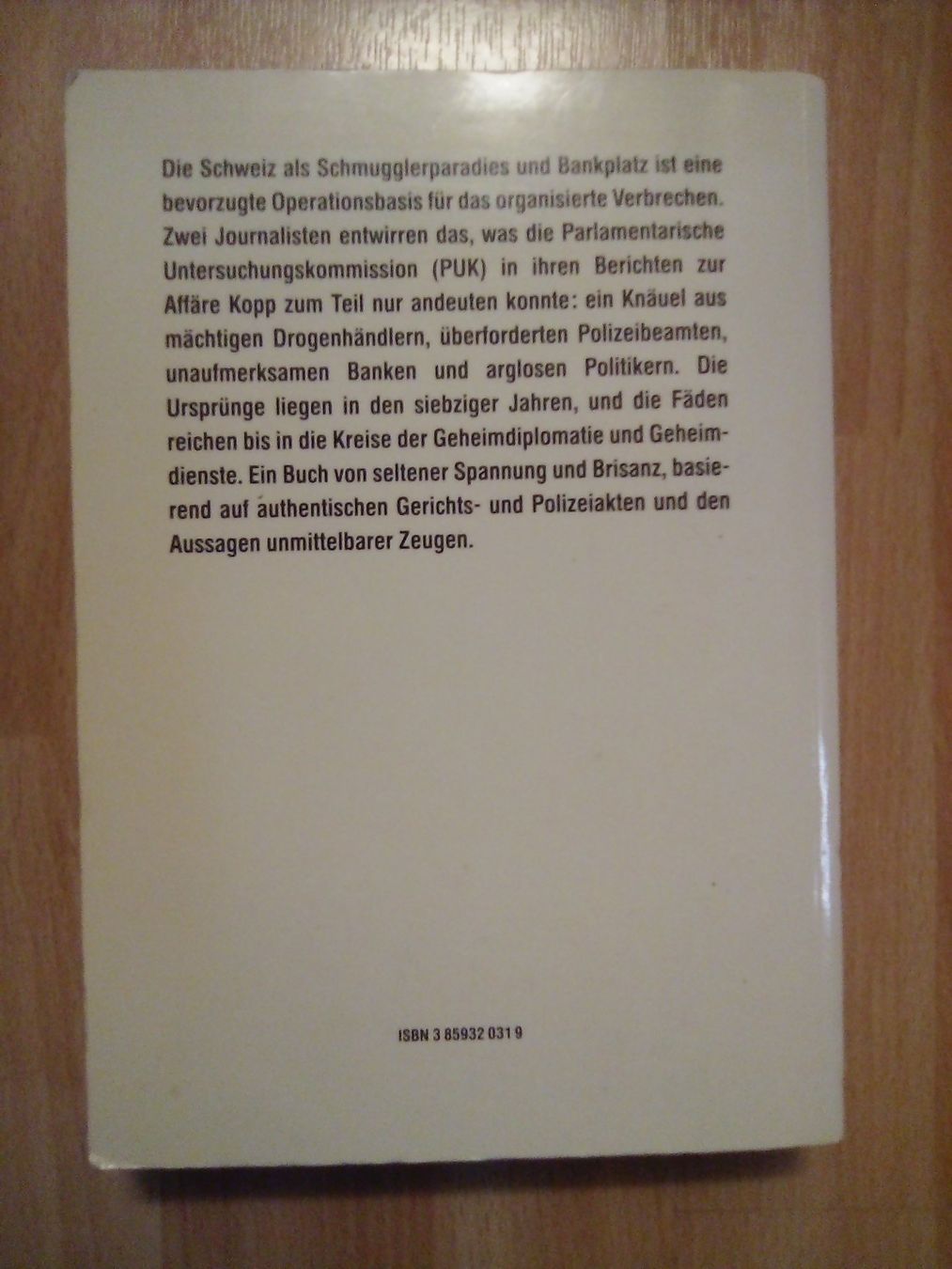 Libri: Das Umfeld eines Skandals Pascal Auchlin Frank Garbleya – Usato da Winterthur venduto da Colonica 1
