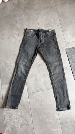 Jeans grau Grösse 32/32 Slim Fit guter Zustand