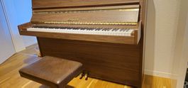Klavier Fazer 83800 mit Stuhl