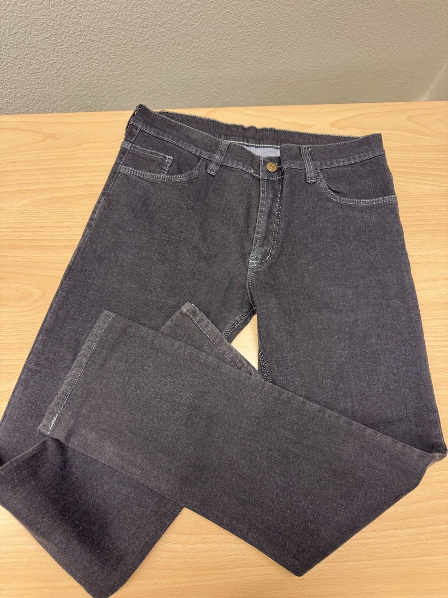Jeans: Mustang Herren Jeans – Gebraucht aus Freidorf TG von ibipatria