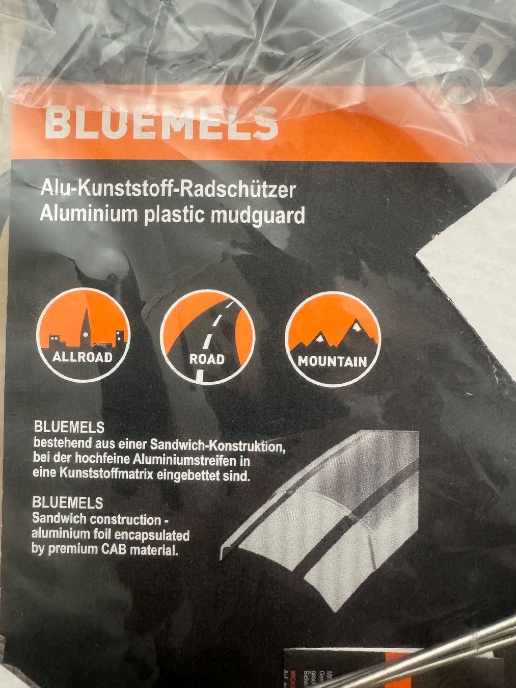 Pezzi di ricambio: BLUEMEL Schutzblech-Set | Black | 28" **NEU** – Nuovo e nell'imballaggio originale da Allschwil venduto da KShing 1