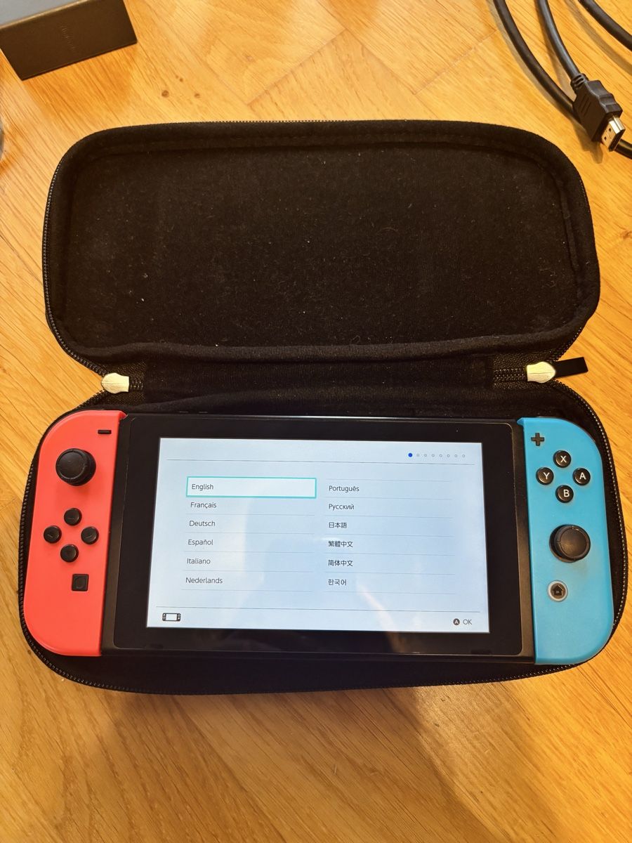 Nintendo Console: Nintendo Switch inkl. Zubehör – Usato da St. Gallen venduto da schwnina 1