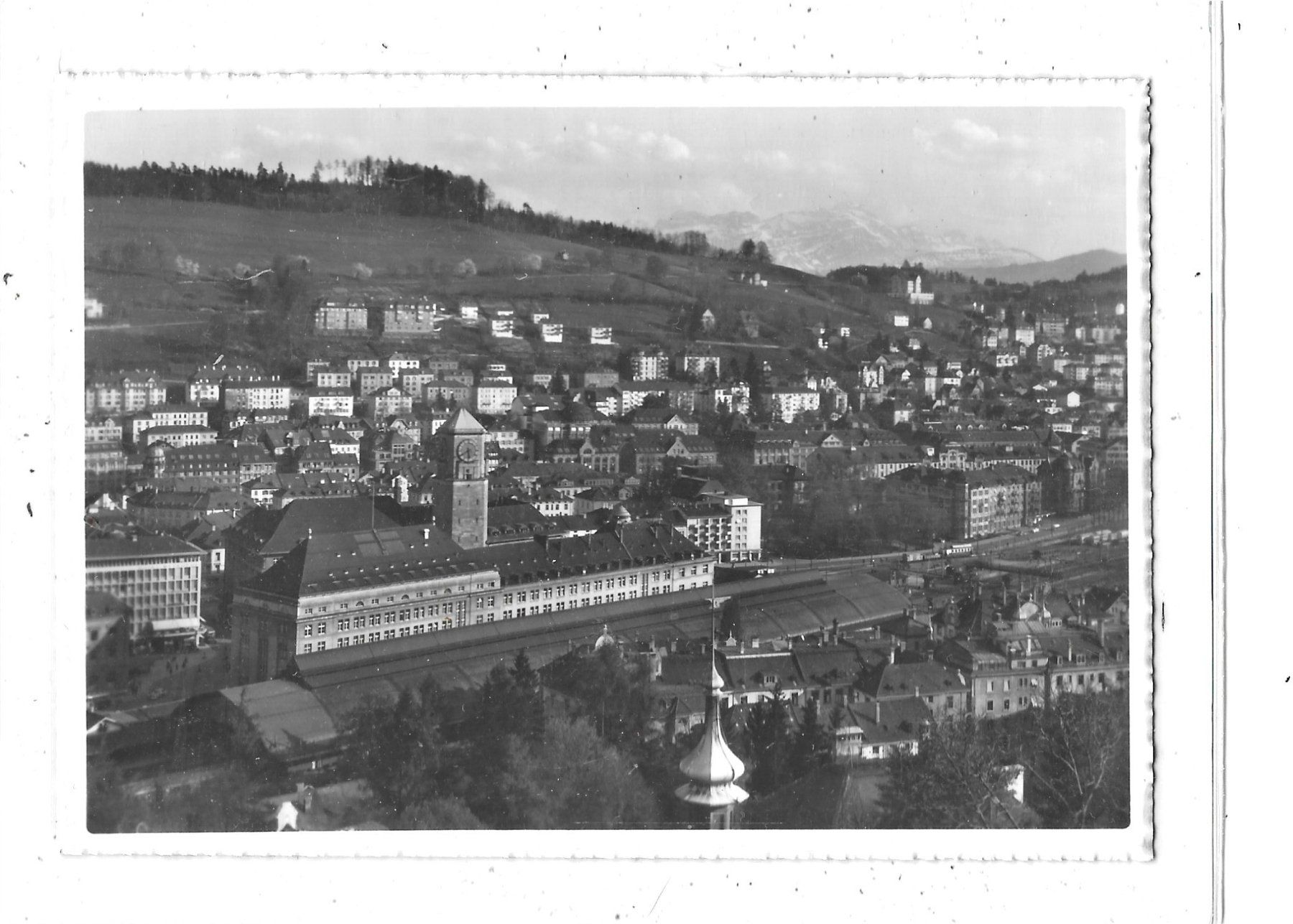 Cartoline postali: SG St.Gallen Hauptbahnhof & Post – Usato da Schocherswil venduto da Wilare