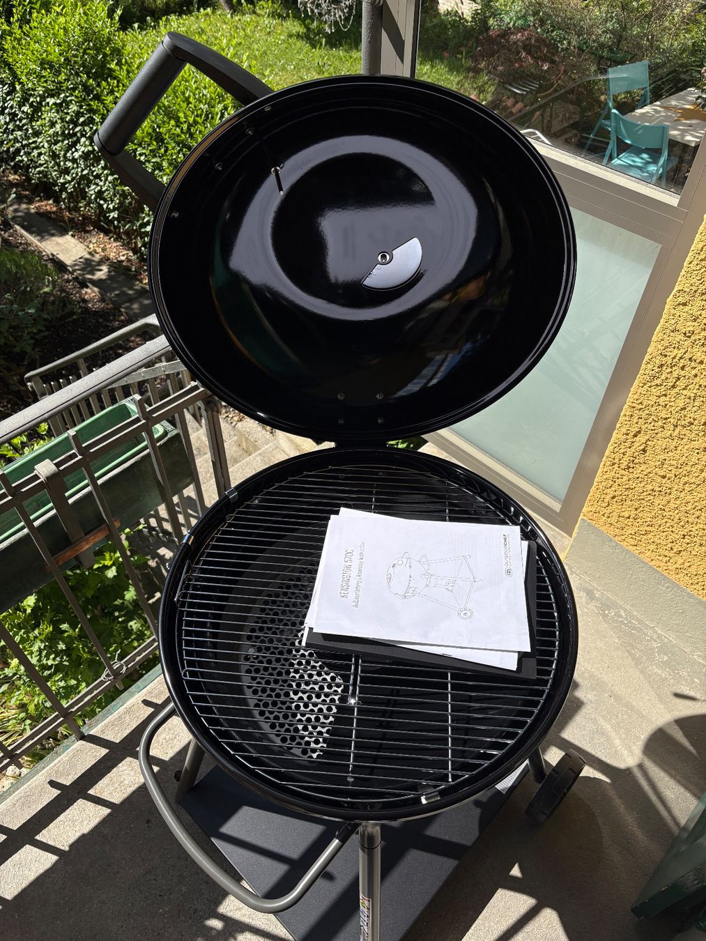 Outdoorchef Griglie: Outdoorchef Kensington 570C – Nuovo (secondo la descrizione) da Bern venduto da joe_562p 1