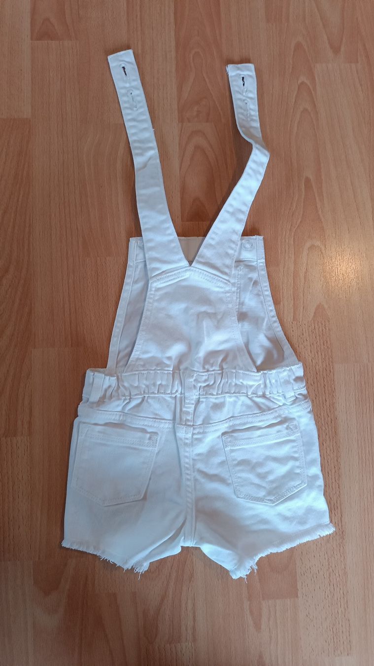 Pantaloni: Kurzer jumpsuit / Mädchen/ Sommer/ Weiss/Gr 104 – Usato da Flims Dorf venduto da ali_8n8q 1
