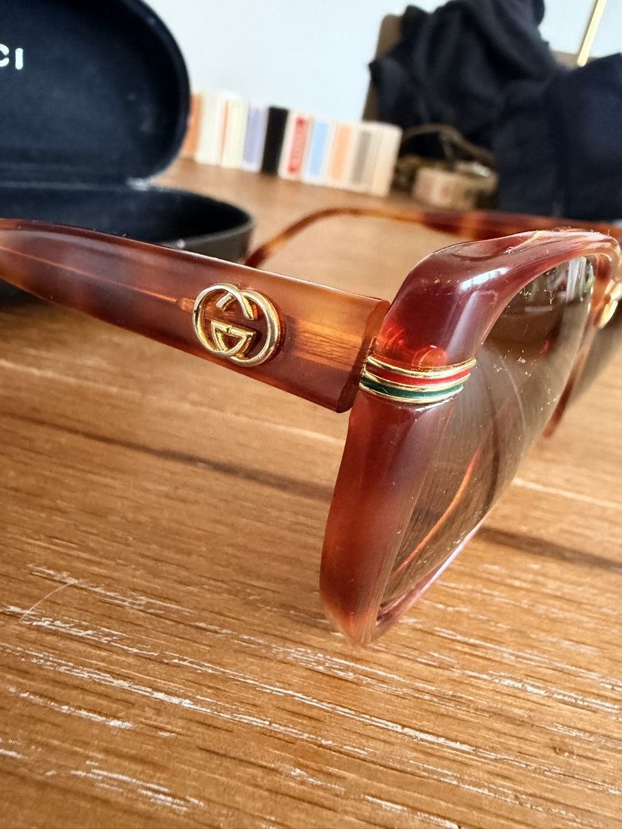 Gucci Brillen & Gläser: Original Gucci Sunglasses Tortoise Gold Logo Case – Gebraucht aus Gockhausen von van_82kh 3