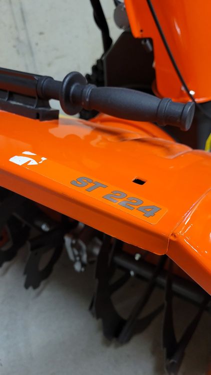 Alle Maschinen: Schneefräse Husqvarna ST 224 NEU ! – Neu (gemäss Beschreibung) aus Affeltrangen von b.fly. 5