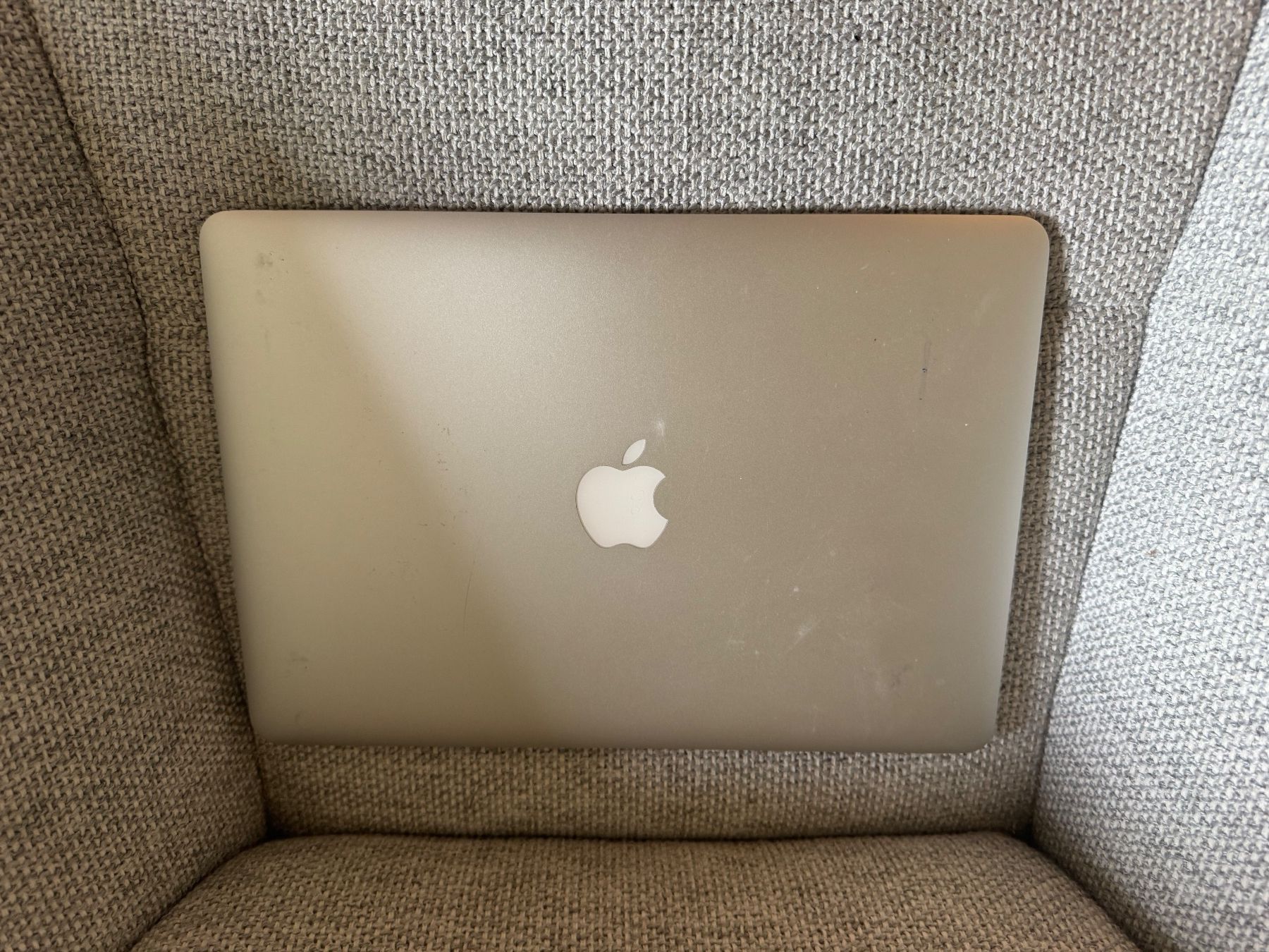Apple Notebook: MacBook Air 11 – Usato da Adliswil venduto da Busys 7