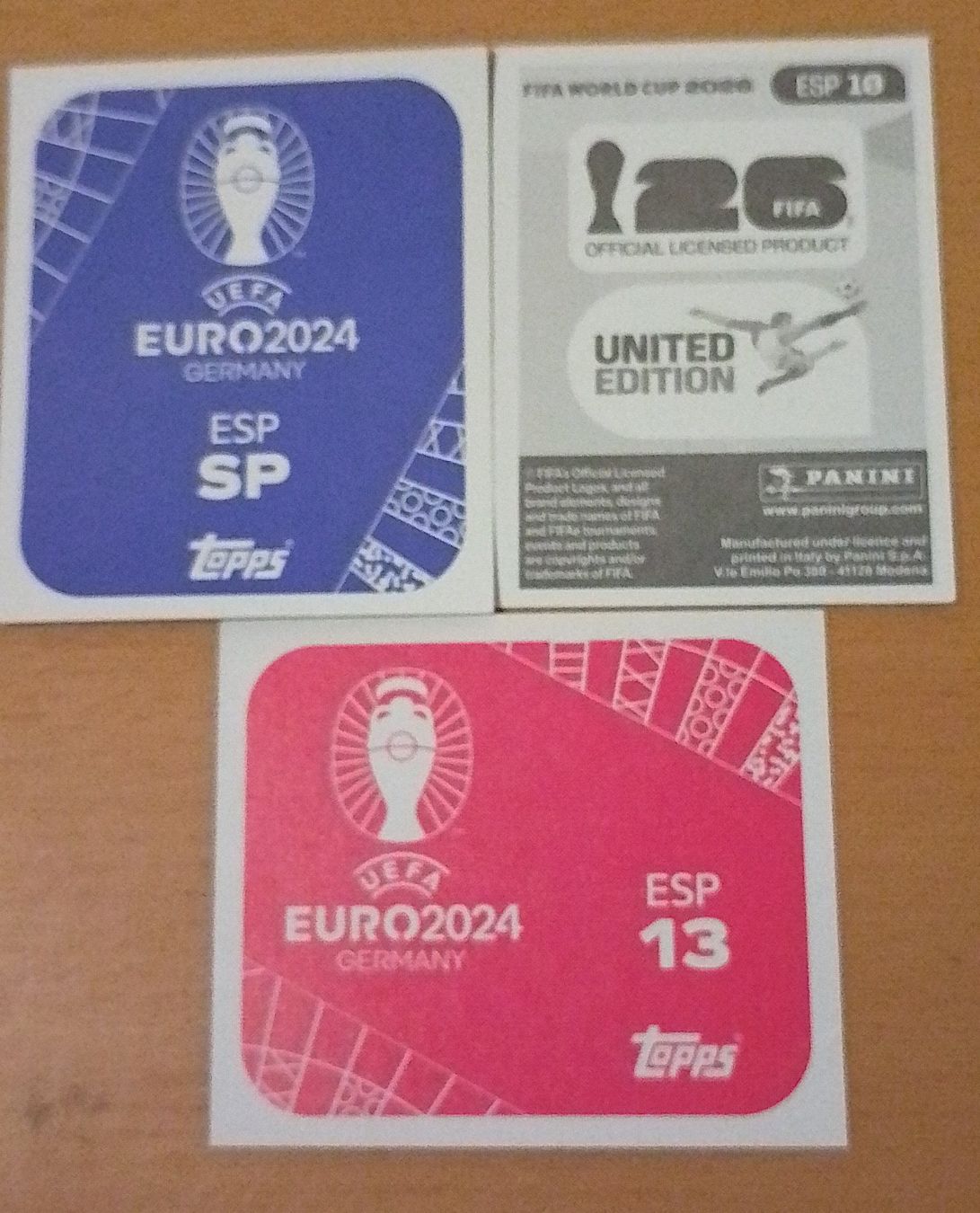 Topps Cartes à collectionner: Topps EM 2024 Rodri SP Gold plus 2 Sticker – Neuf (Voir description) à Ittigen par Footygol 1