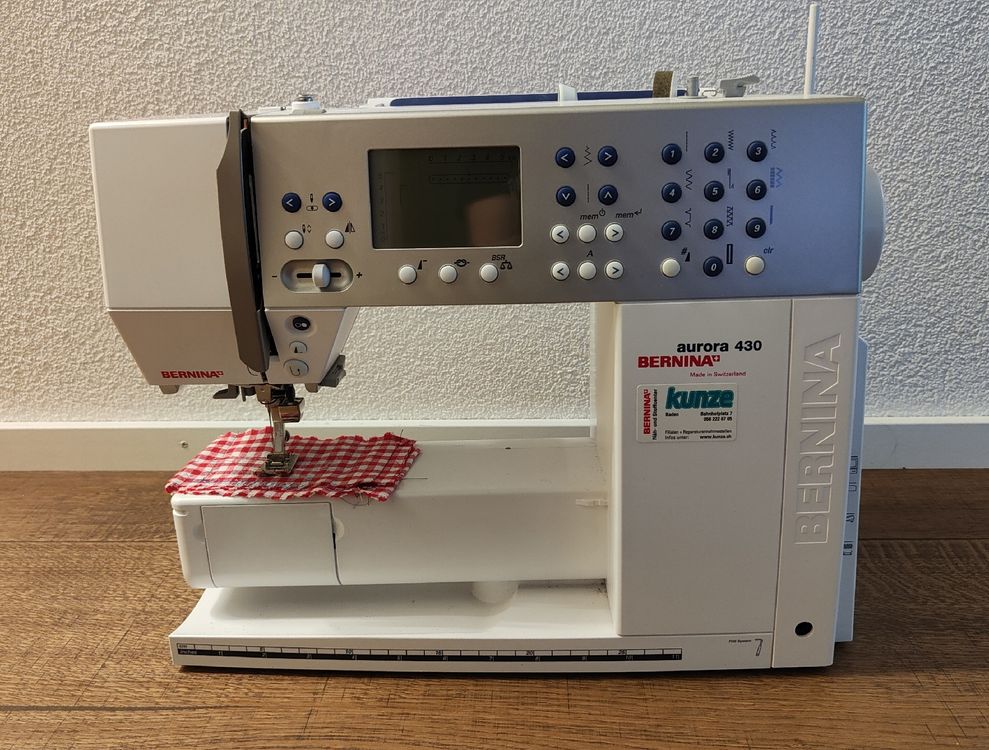 Bernina Stickmaschine Aurora 430 