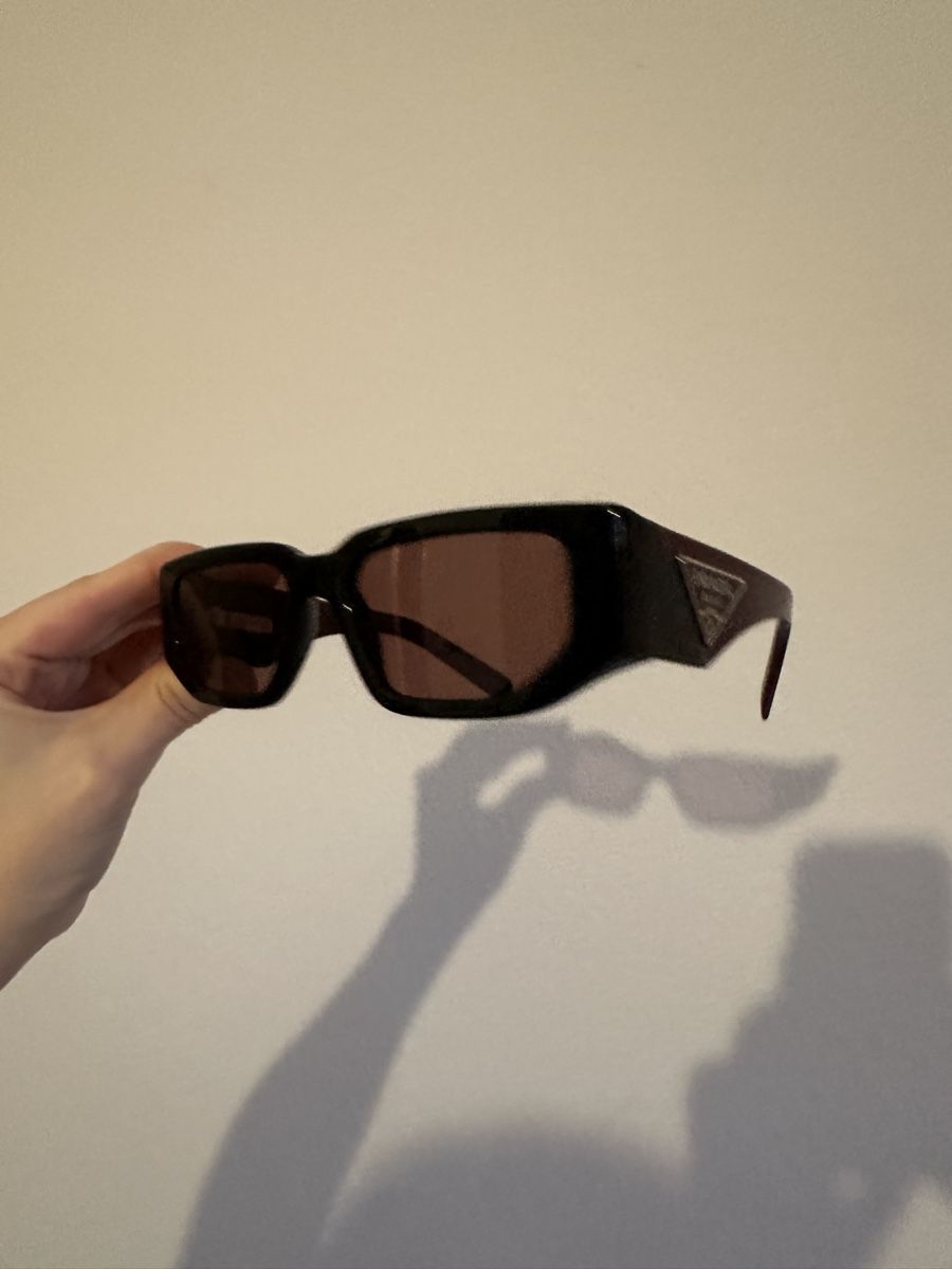 Prada Occhiali & Lenti: Original PRADA Sonnenbrille inkl. Etui – Nuovo (secondo la descrizione) da Zürich venduto da akibelli 5