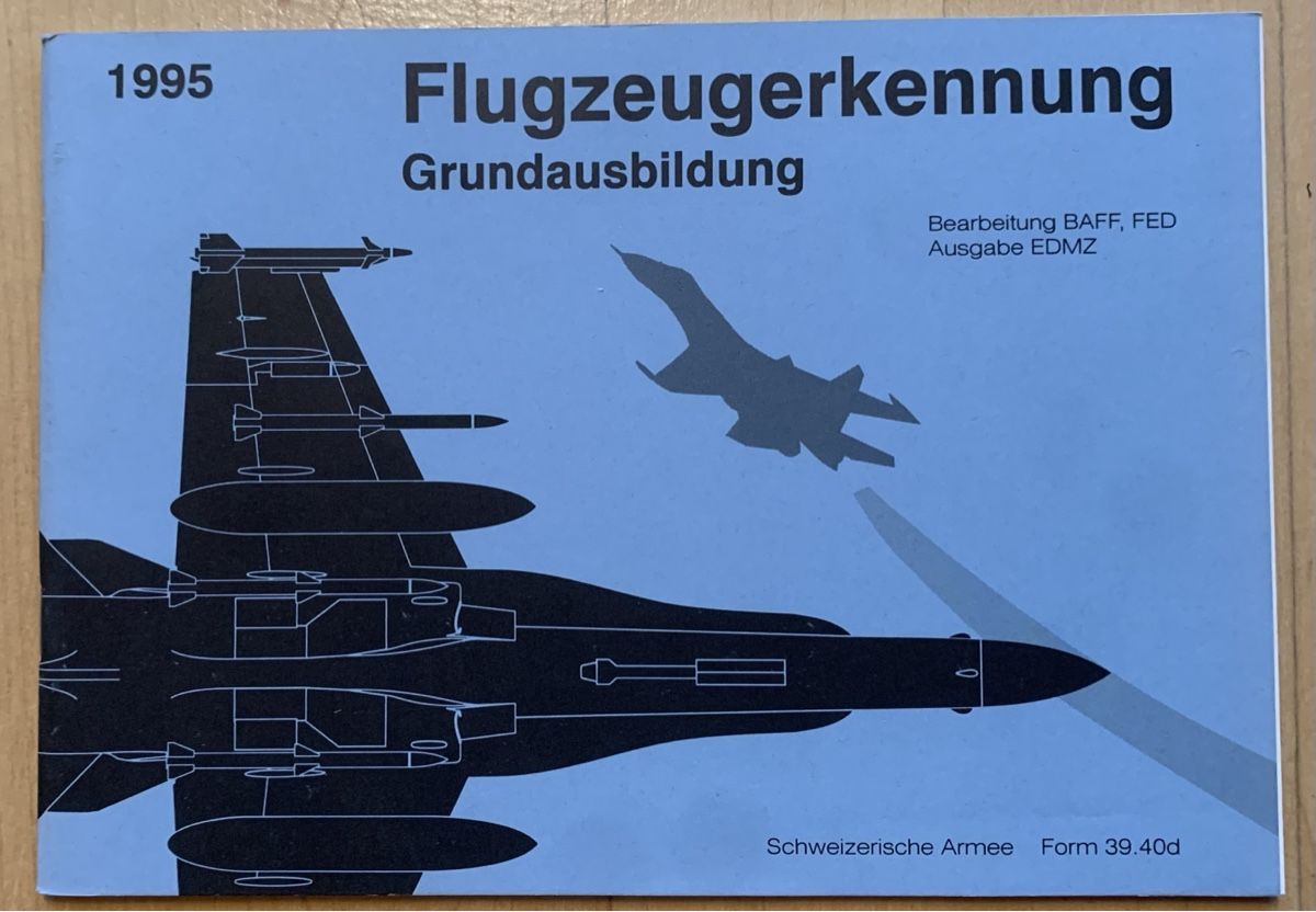 Libri: Formular 39.40d Flugzeugerkennung Grundausbildung – Nuovo (secondo la descrizione) da Goldingen venduto da Bergler012