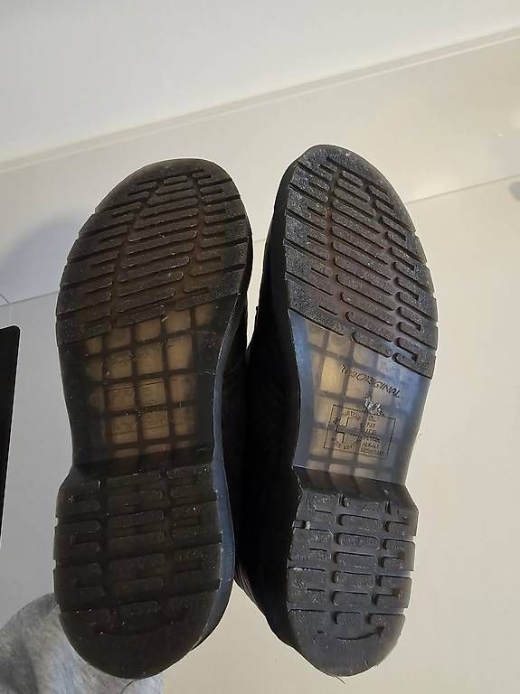 Dr. Martens Chaussures hommes: Dr. Martens Halbschuhe – D'occasion à Luzern par bauers01 1
