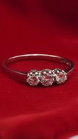Klassischer Diamant Trilogie Ring 18K Weissgold–3 Brillanten