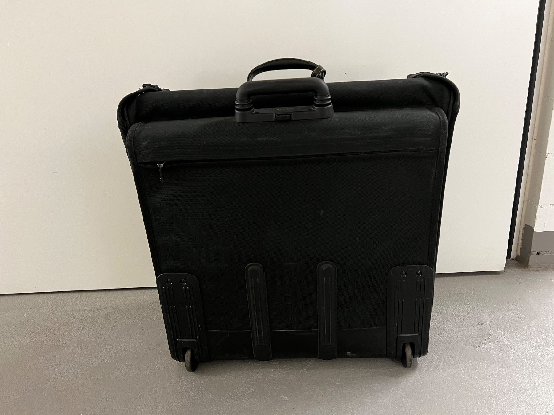 Tumi Valises de voyage: Tumi Kleidersack L - ALPHA – D'occasion à Cham par ingold_a 1