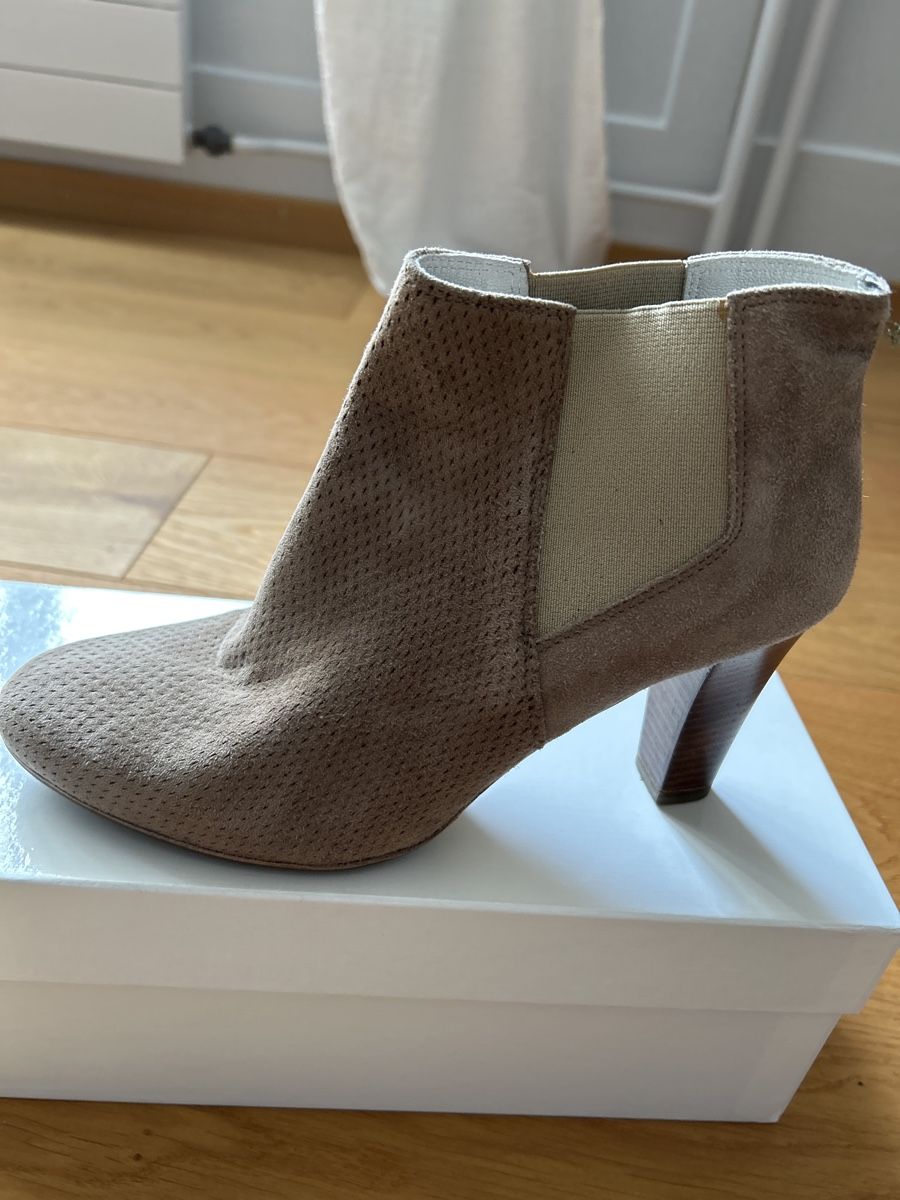 Scarpe da donna: Bottines daim état neuf – Nuovo (secondo la descrizione) da Burgdorf venduto da nat_kfq5 2
