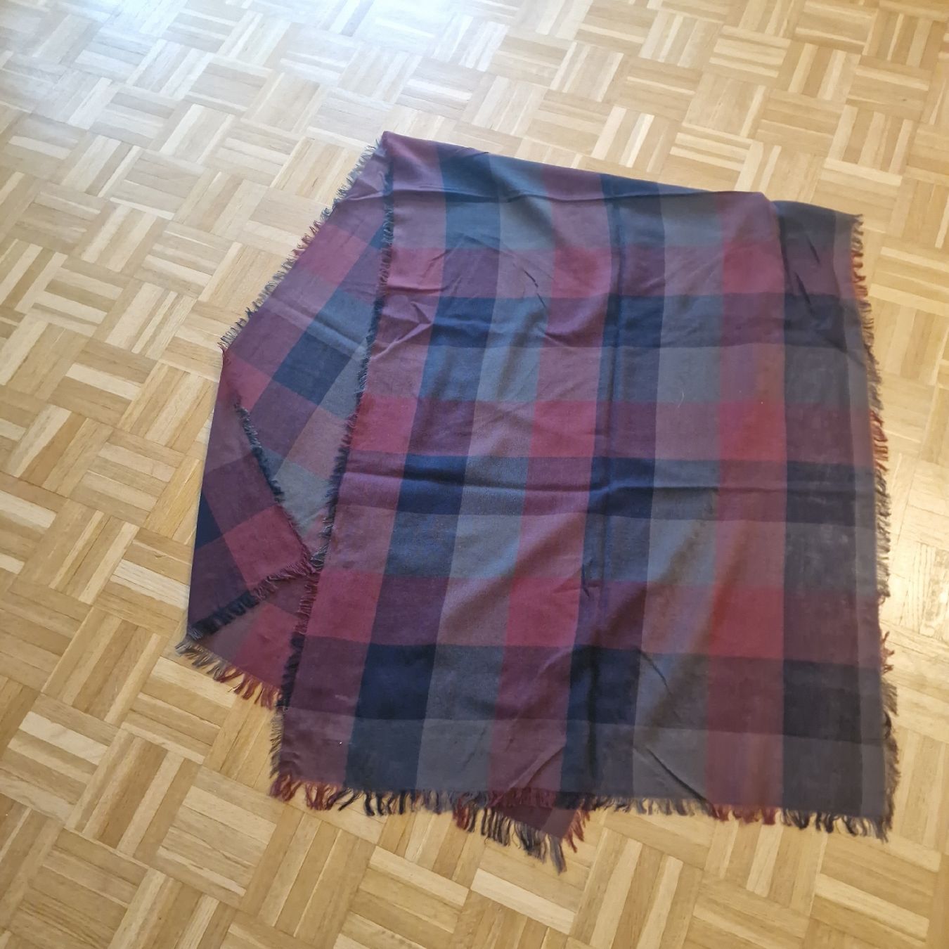 Foulards, Tücher & Schals: Blue Motion Foulard – Gebraucht aus St. Gallen von mania03 2