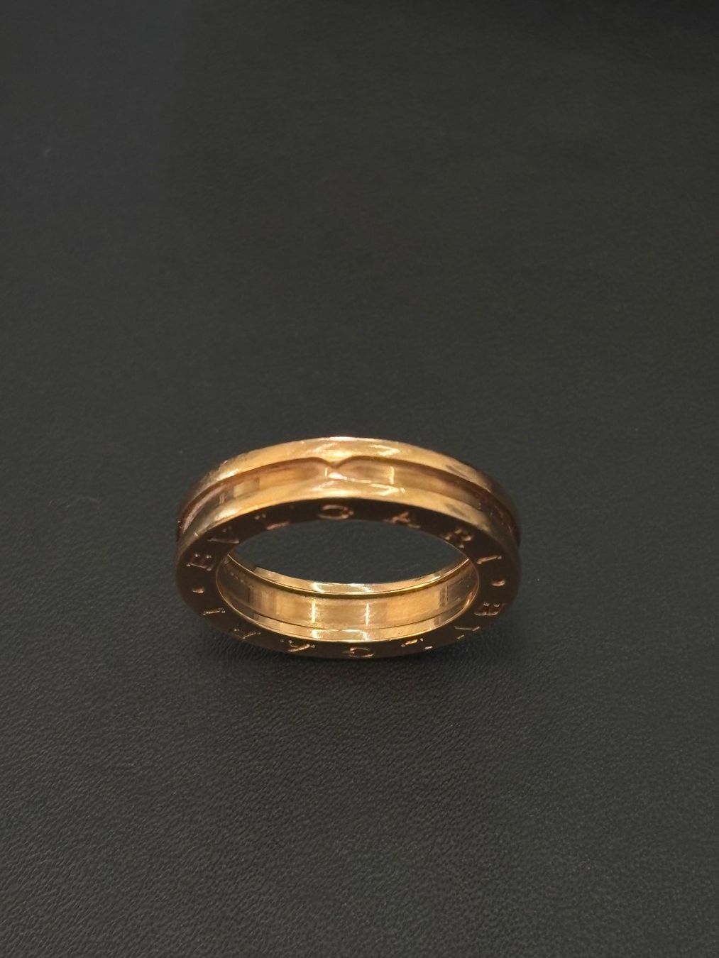 Bulgari Ringe: BVLGARI - Bulgari B zero ring size 52 good condition – Gebraucht aus Lugano von RADIAURUM 2