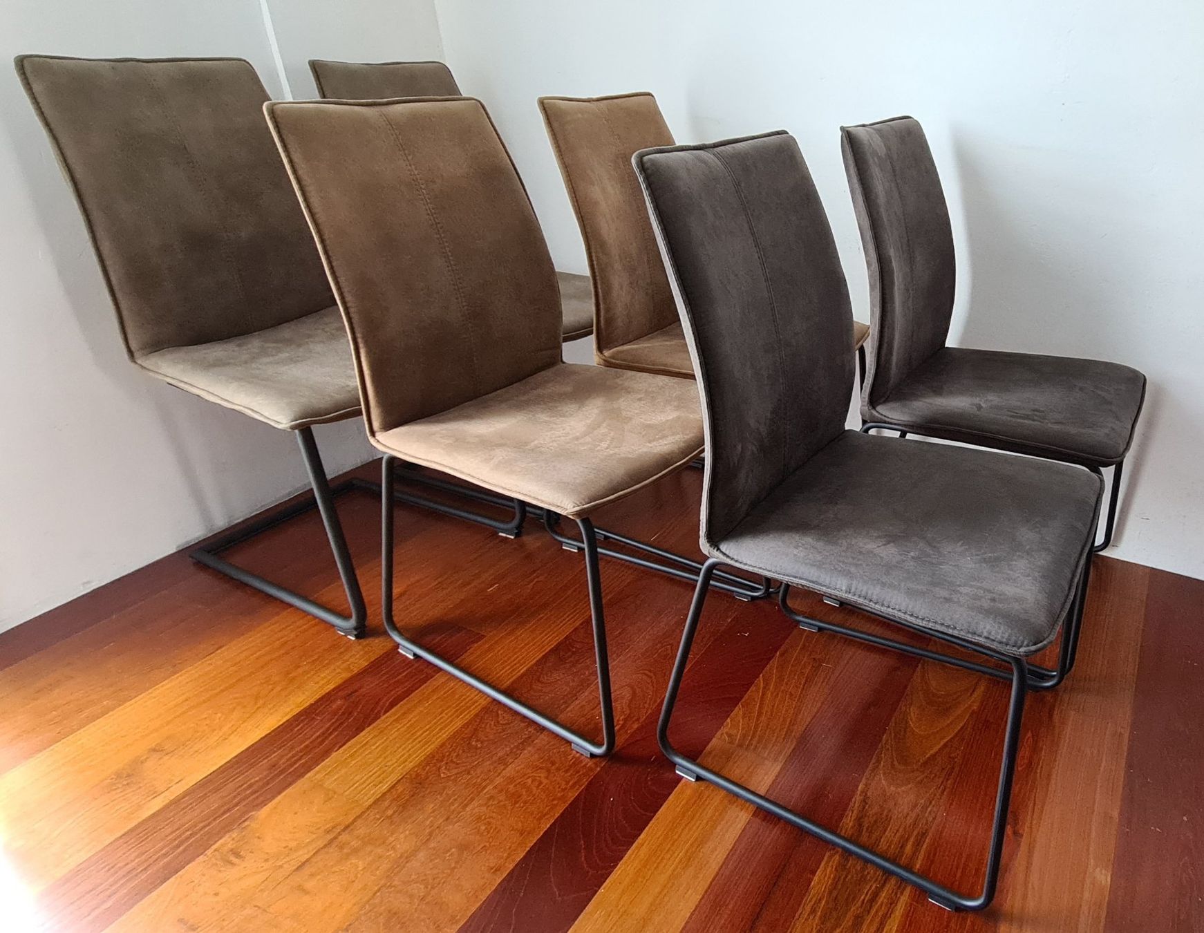 Sedie: 6 x Niehoff CAPRI Stuhl – Usato da Luzern venduto da monyet 2