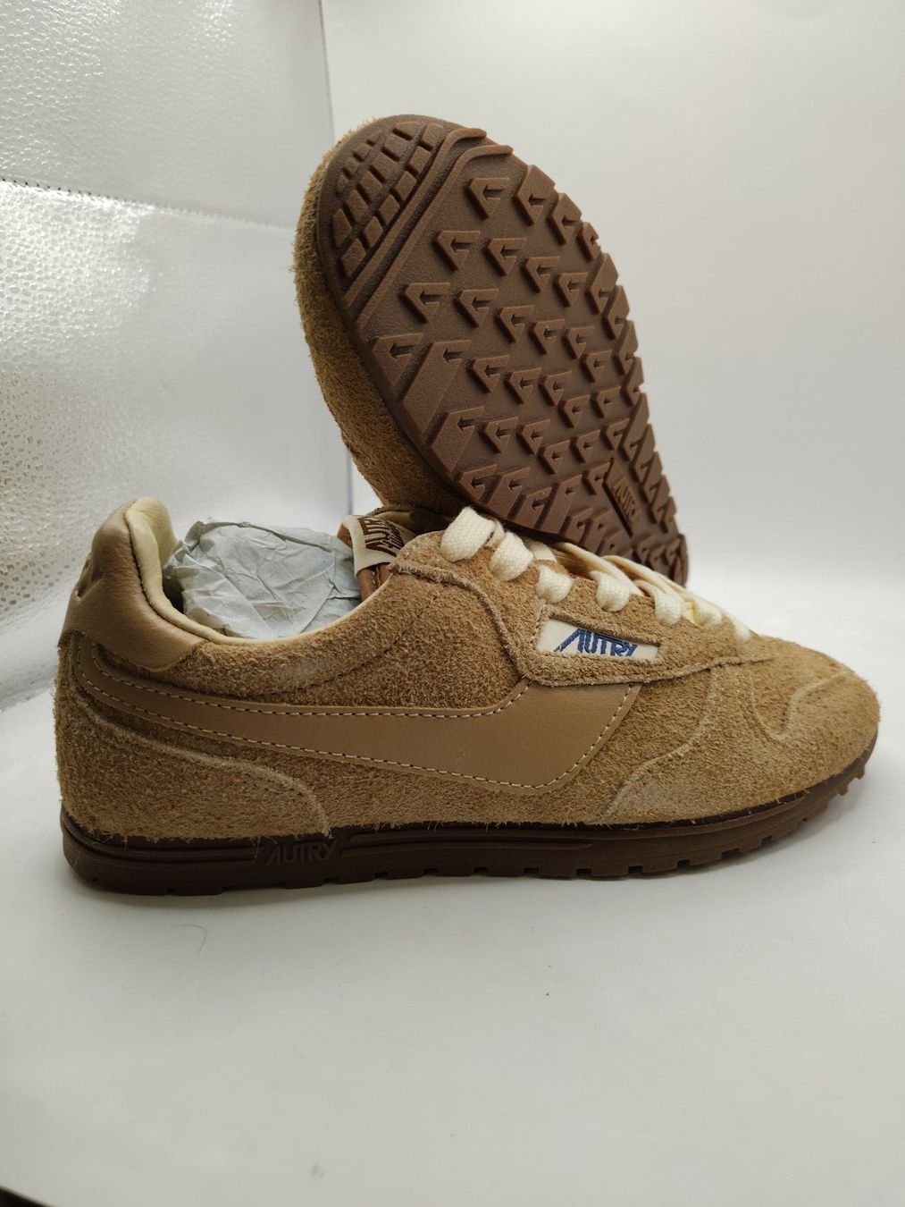 Autry Scarpe da uomo: Autry - WSLW UA02 Gr. 36 – Nuovo e nell'imballaggio originale da Dällikon venduto da Retouren_Resale