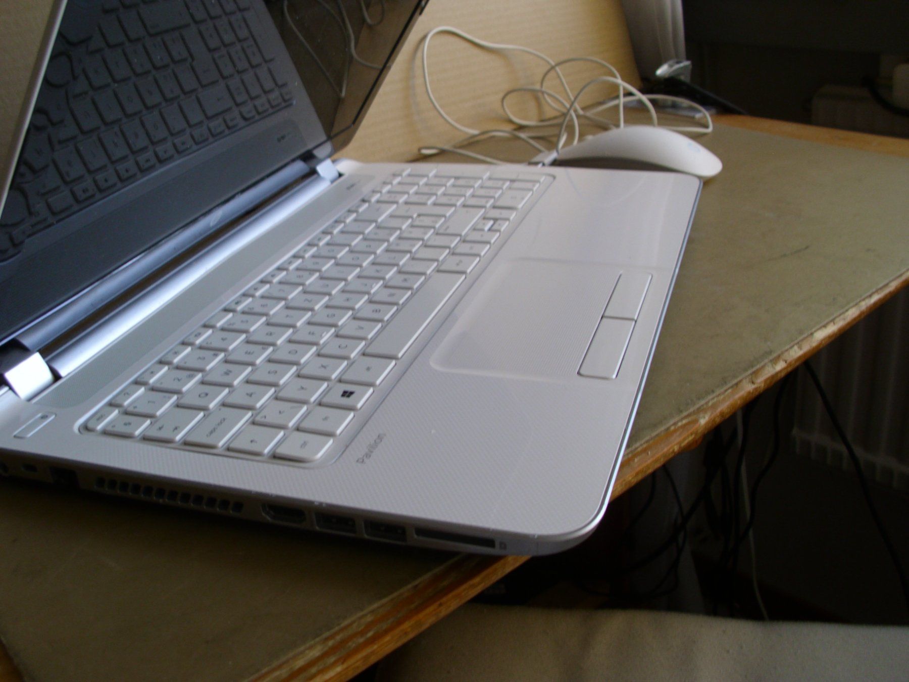 Hewlett Packard Notebook: HP Laptop,Display 15" – Usato da Oberengstringen venduto da EAK11 2