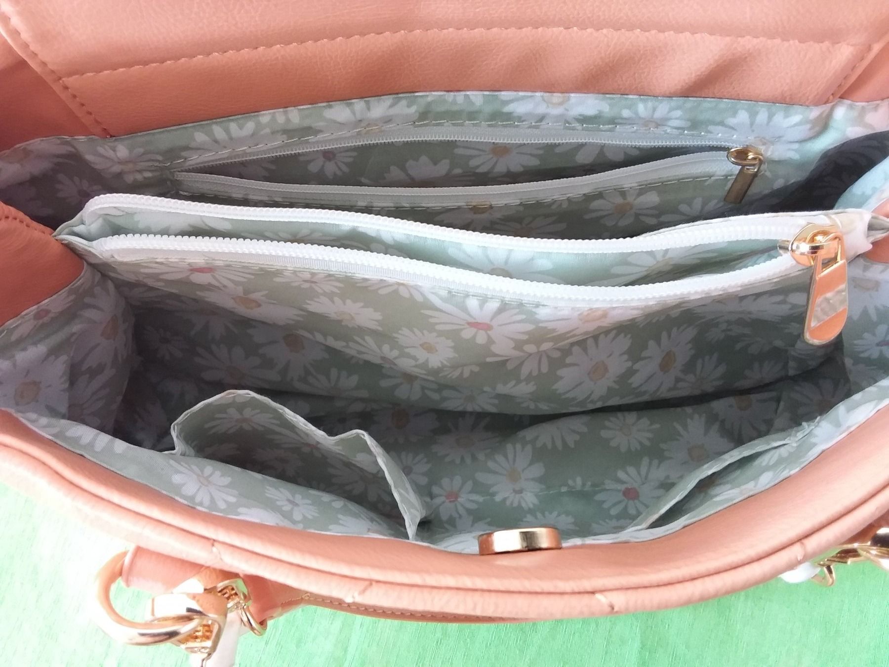 Sacs femmes: EDEL & STARK Handtasche – D'occasion à Uitikon Waldegg par Risibisi7 4