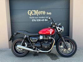 Triumph Street Twin 900